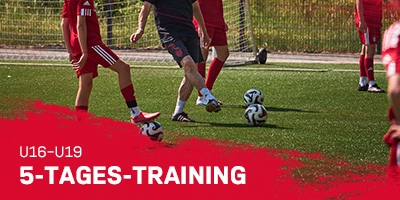 Cover FC BAYERN CAMPUS TRAINING / SV WALDHÖLZBACH (SAARLAND)